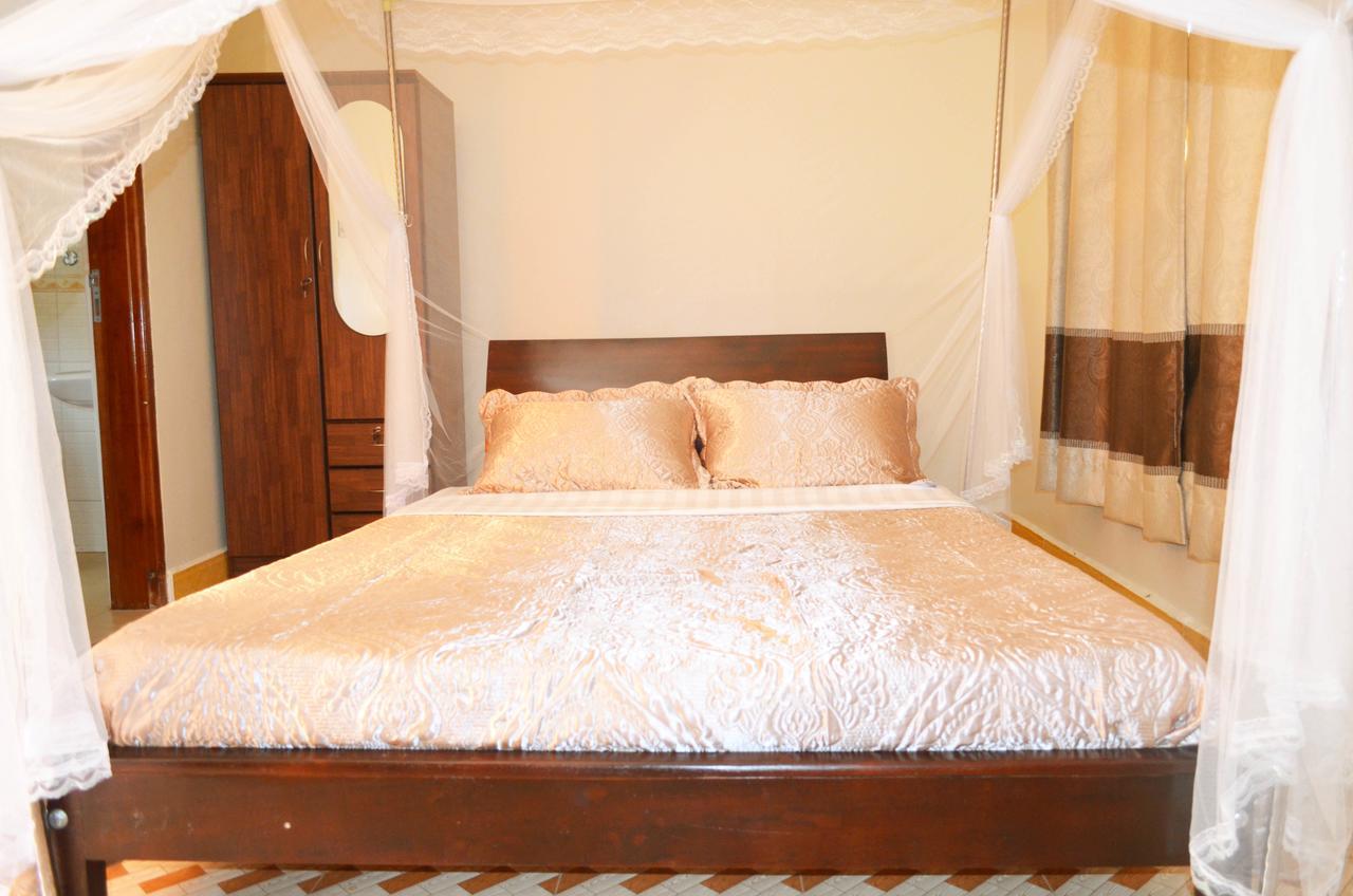 The Palms Beach Hotel And Restaurant Limited Entebbe Luaran gambar