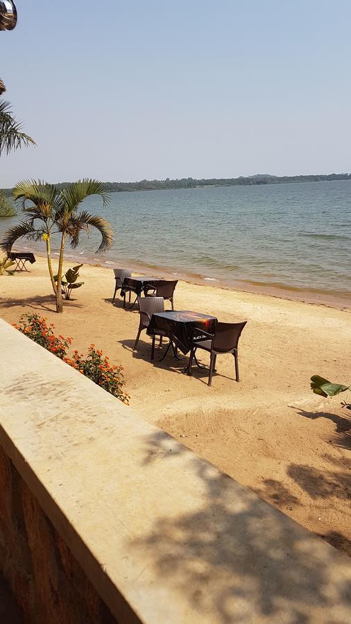 The Palms Beach Hotel And Restaurant Limited Entebbe Luaran gambar